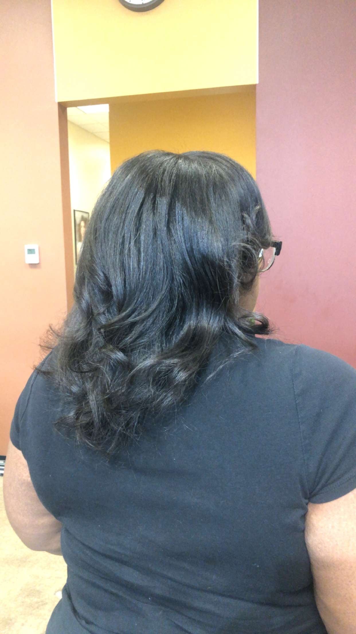 BOOK: Silk Press - $ 35 Booking Deposit
