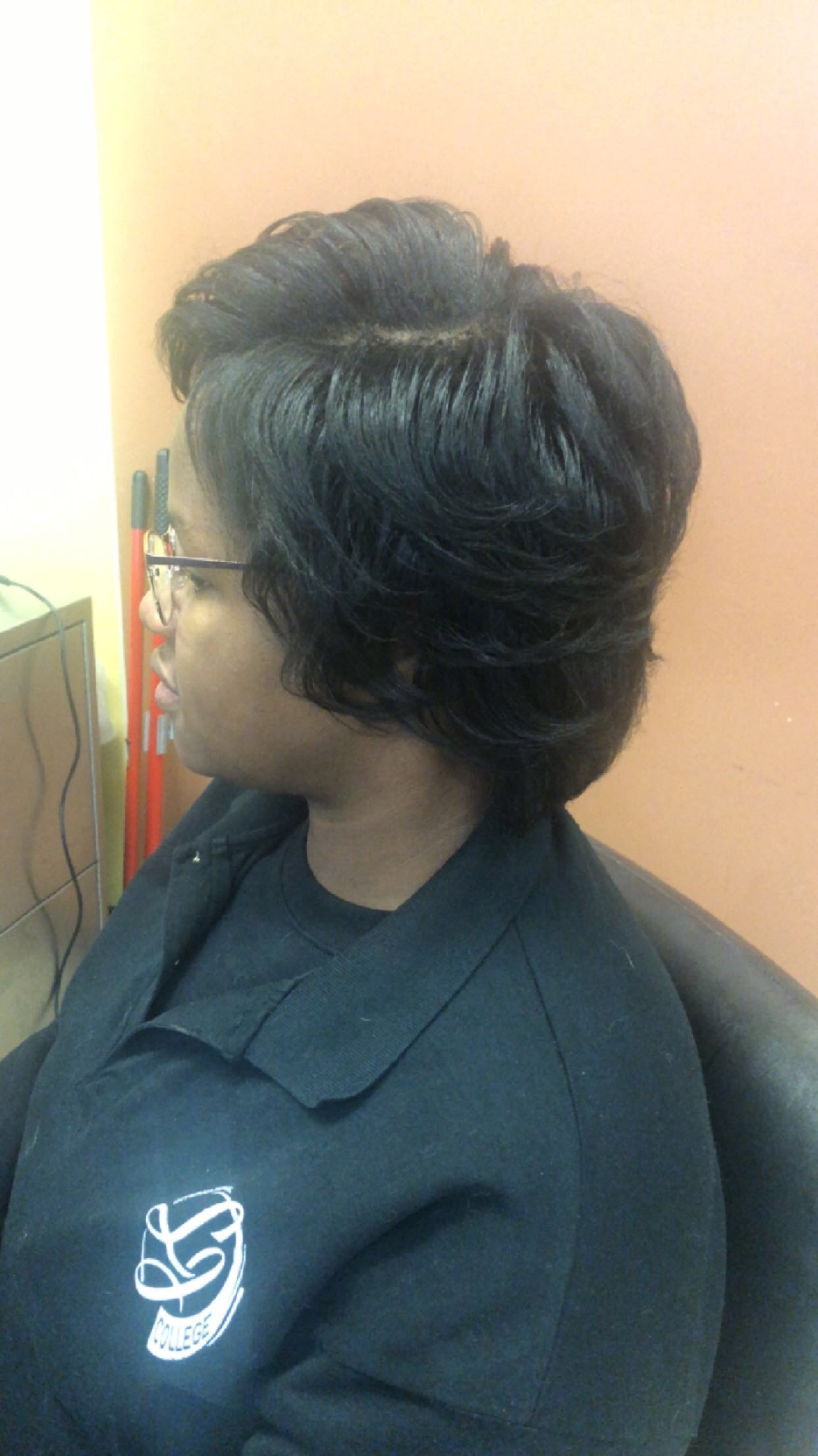 BOOK: Silk Press - $ 35 Booking Deposit