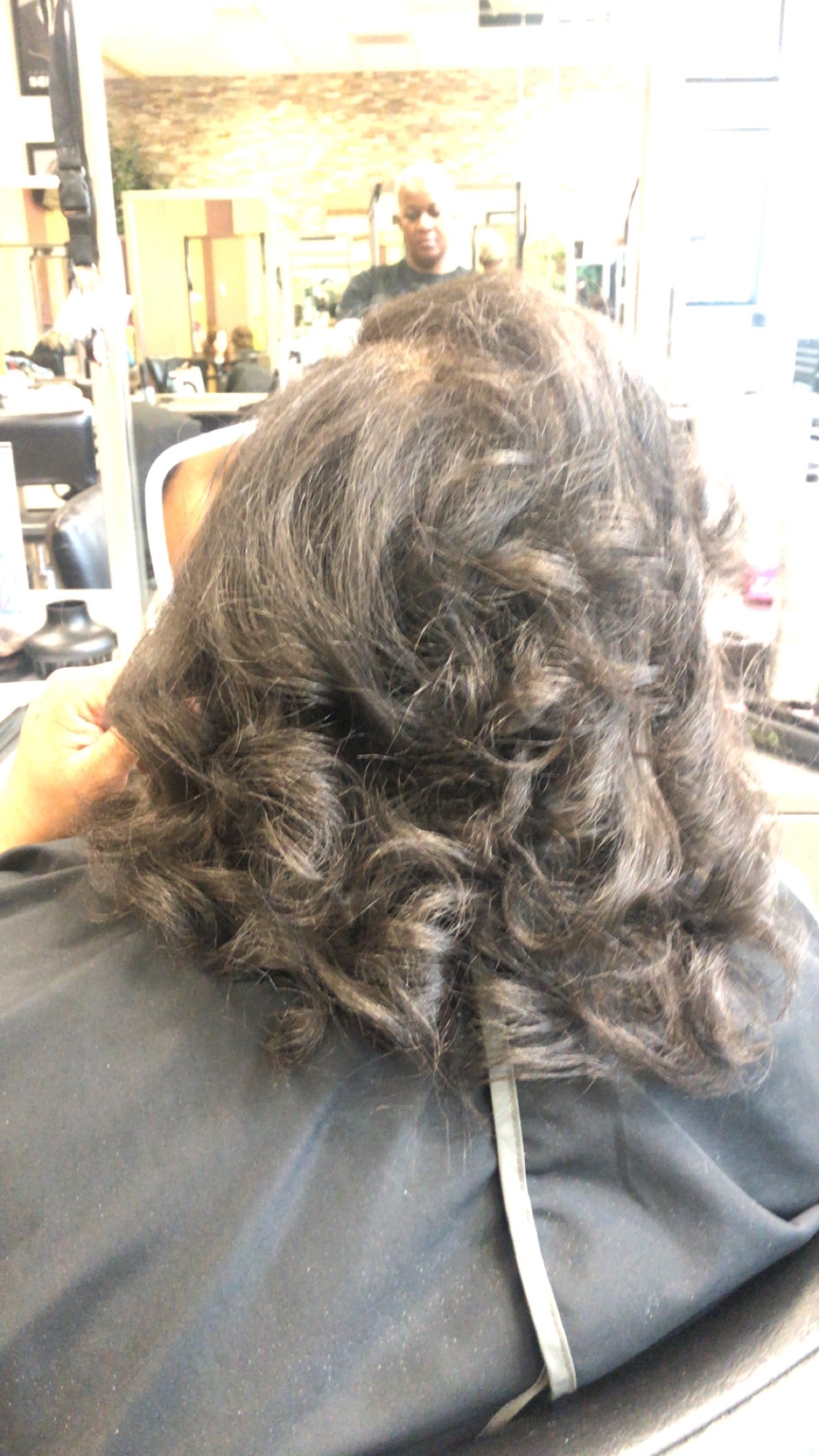 BOOK: Silk Press - $ 35 Booking Deposit